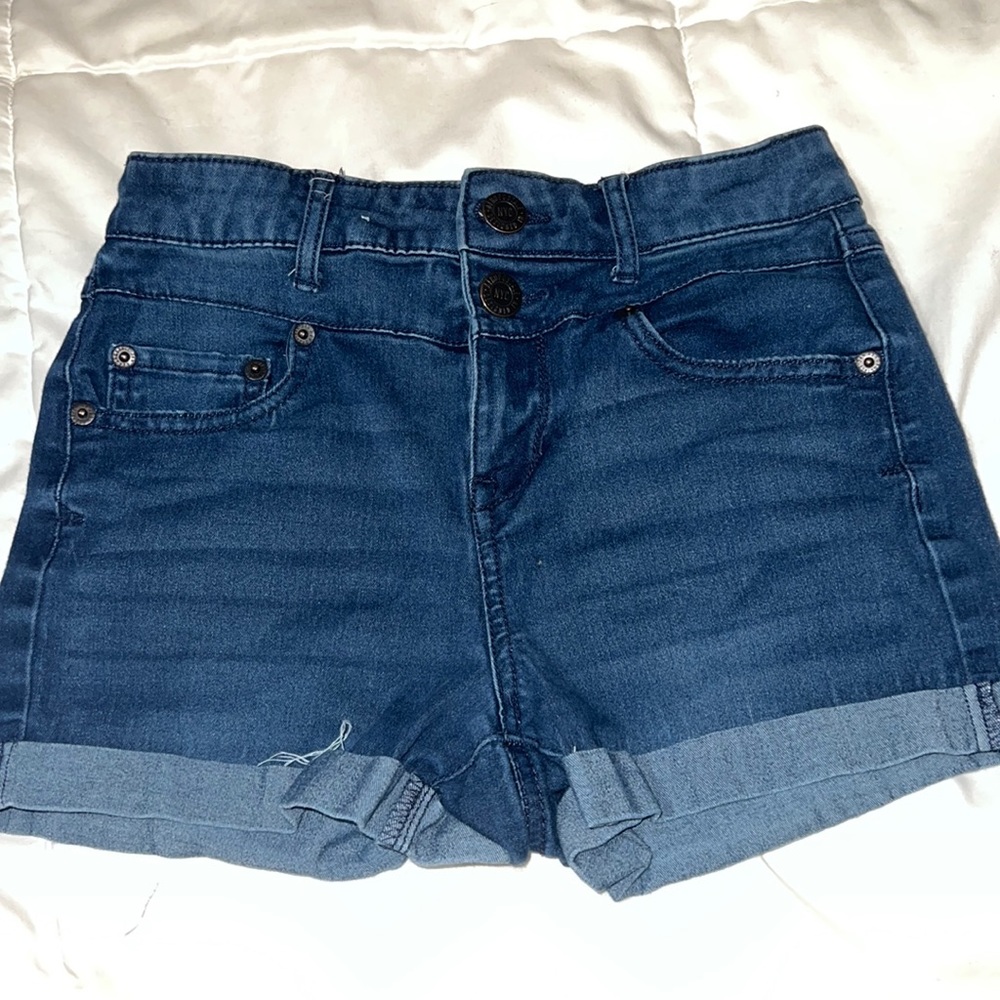 Size 0 Navy Blue Aeropostale Short